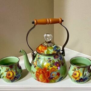 Mckenzie Childs Floral Tea Kettle and Mug Set with Wooden Handle.with 4 mugs